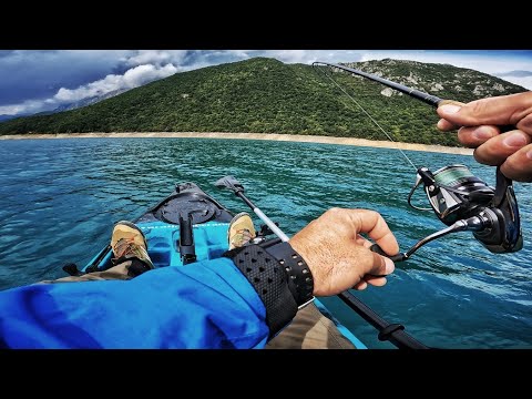 Lov klena i pastrmke na Pivskom jezeru l Chub and trout fishing on Lake Piva l Kayak fishing