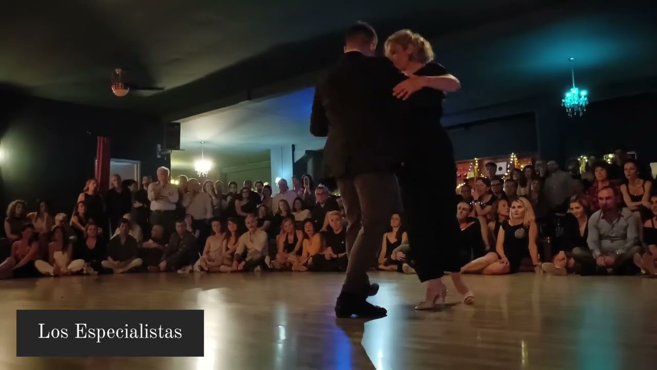 Valencia Batiuk y Francesco M. Paglionico @ Napoli 1 May 2023_3/5