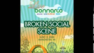 Broken Social Scene - Ibi Dreams Of Pavement (A Better Day) (Bonnaroo 2008)