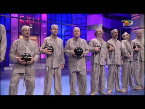 Portokalli, 22 Nentor 2009 - Kori i te Burgosurve (Gardiani me shkop. Motivi Vajza me trendafil)