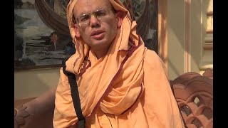 What are the outreach preaching activities you do? in russian by Vasushrastra Das