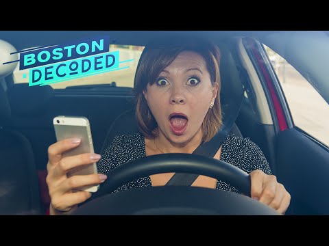 Massachusetts Hands-Free Driving Law Explained