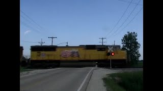 preview picture of video 'Union Pacific Freight Train @ Ryan Road'