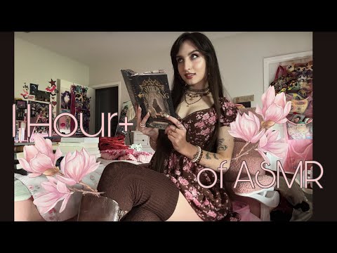 Over 1 Hour of ASMR | August/September 2025 Reading Wrap Up (Book Tapping, Gripping, Massaging) 