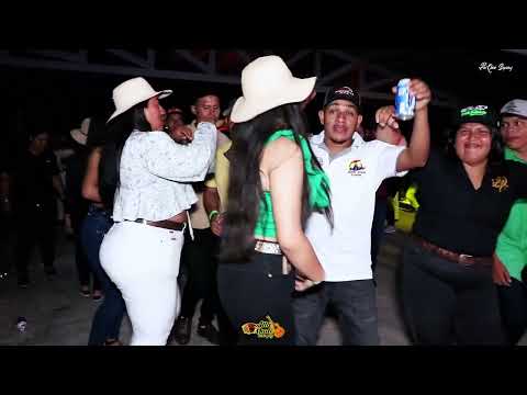 LA CHAPARRITA ABIMELEC NUÑEZ EN VIVO/ Jardín Alegría Montañera 