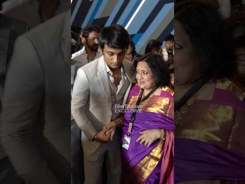 #dhanush sons Yatra Raja and Linga taking care of #rajanikanth wife Latha Rajinikanth | FilmyTime