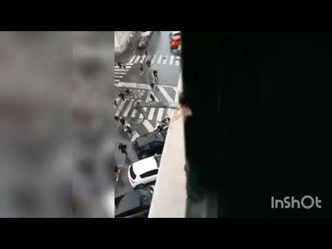 FC Twente fans/ultras running away from ACF Fiorentina fans