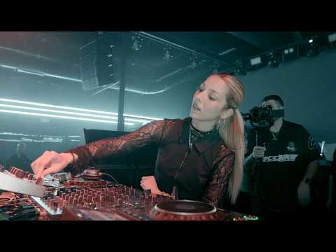 Peak-Time Techno DJ Set in Sevilla | Viviana Casanova @ Pandora