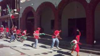 preview picture of video 'Almoloya Guerrero. Fiestas Patrias Octubre 2010.'