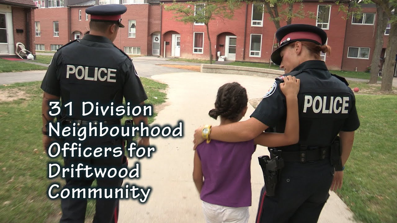 31 Division Neighbourhood Officers in the Shoreham-Driftwood Community