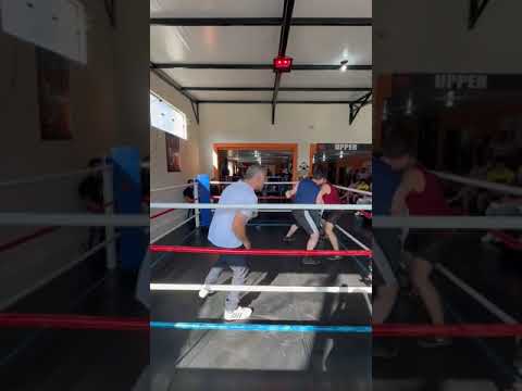 1° Round - Kleysonn (Índio) vs Lucas Furtado - Boxe.