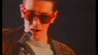 Music video thumbnail preview for The Pale Fountains - (Don't Let Your Love) Start a War by The Pale Fountains