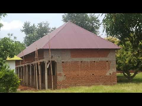 New roof for multi-purpose classroom in Uganda