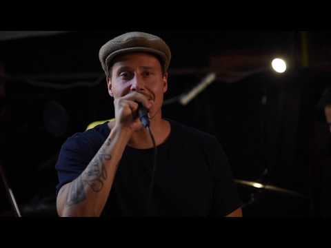 Enter the Cypher (Se.1/Ep.1) - Julius Keisari / Soul Rebellion / Exłrœm / DJ Viktor