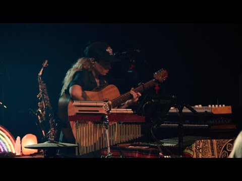Tash Sultana - Coma (MTV Unplugged, Live In Melbourne)