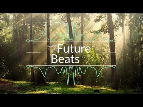 Essie Gang - Pattern Chanel