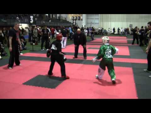 Justin Charron vs Douvris - KJS 2015 - Fight 3