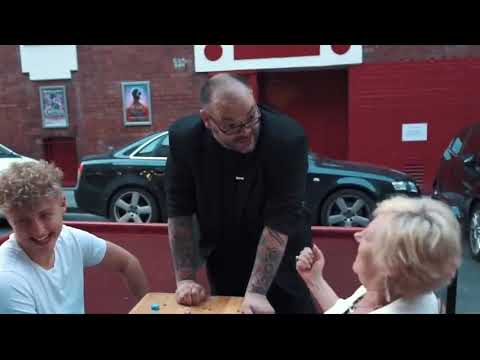 Saturn Magic - ProCaps (Gimmicks and Online Instructions) by Lloyd Barnes - Trick