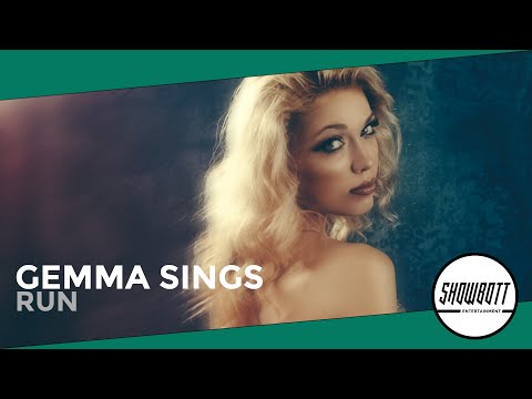 GEMMA SINGS | Versatile wedding singer and corporate vocalist available for hire at worldwide events