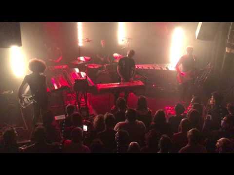 General Elektriks live @ Cargo, Arles, France 18-11-2016 "Helicopter"