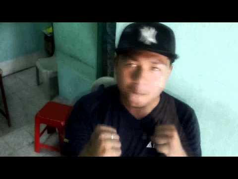 El maldito loco vs el maldito idiota ( yoki-e mc).mp4