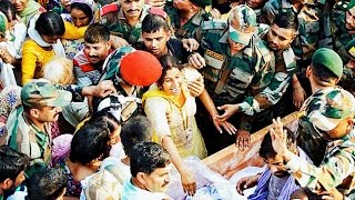 Desh ke Jawan (Soldiers) 69th Indian independence Day 2015 special song video BY Rapper Ashish Arora