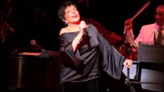 &quot;New York, New York&quot; (Live) - Liza Minnelli - San Francisco, Davies Symphony Hall - March 28, 2014