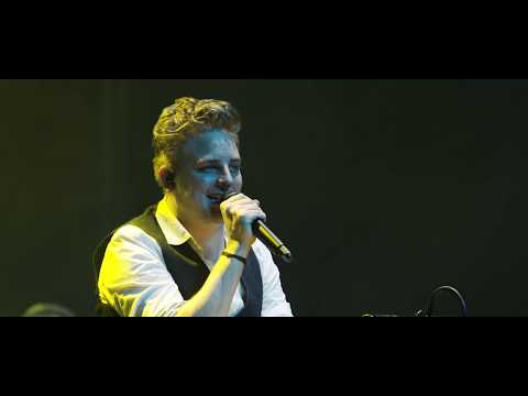 AWS - VISZLAT NYÁR [MADÁCH]