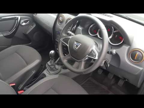 172wx0000 - 2017 Dacia Duster SE SUMMIT 1.5 DCI SPECIAL EDITION 22,560