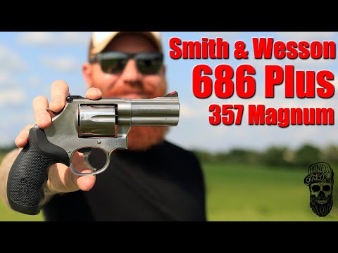 S&W 686 Plus 7 Shot 357 Magnum Revolver First Shots