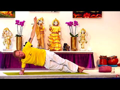 Rückenyoga mit Mahindra - Mittelstufe Yogastunde 09:15 Uhr 14.08.2020