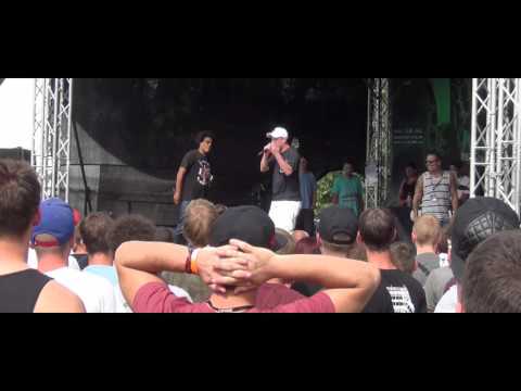 Natif vs Ji Zi 1on1 Freestyle Battle out4fame festival 2016