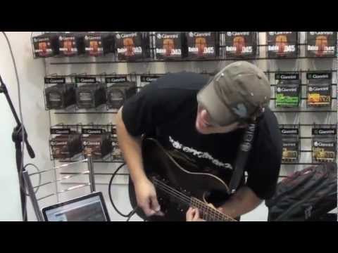 GIANNINI Expomusic 2011 ( GGuerra Live )