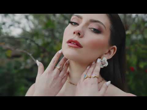 The Golden Bloom Collection — Carisma