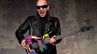 Video thumbnail for Joe Satriani talks about his Ibanez JS25ART Limited Edition Guitars by LarryDiMarzio