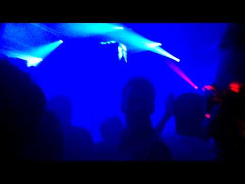 Paul Van Dyk - Find Yourself (John O'Callaghan ft Sarah Howells) @ Guvernment FREEDOM 2010
