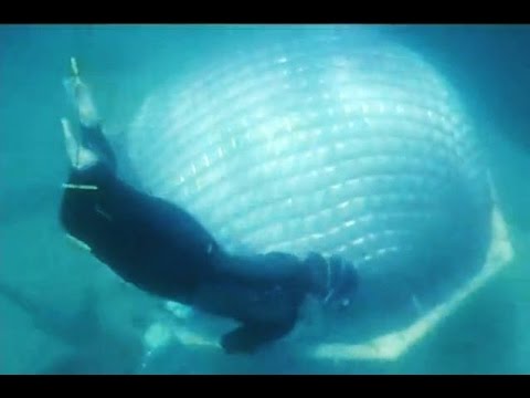 The original Underwater Bubble Room - full video!