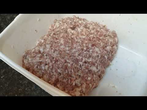 kiełbasa długodojrzewająca z samego boczku i efekt po 2 miesiącach.