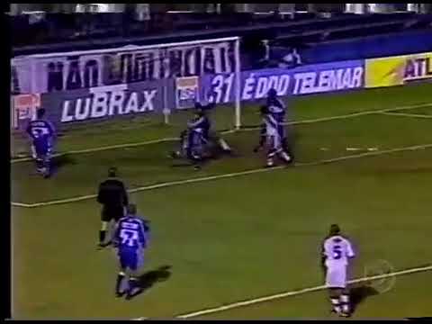Romário (Vasco) - 29/03/2000 - Olaria 1x4 Vasco - 3 gols
