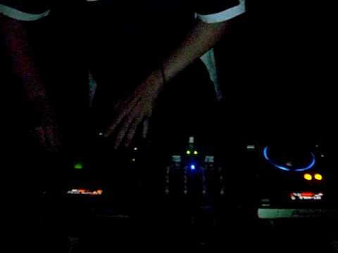 SENSSACIONAAAALLLLLL Set de Drum and bass DJ Robertinho