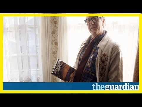 Brian aldiss: the pre-eminent science-fiction writer – and always a gentleman | CNN latest news