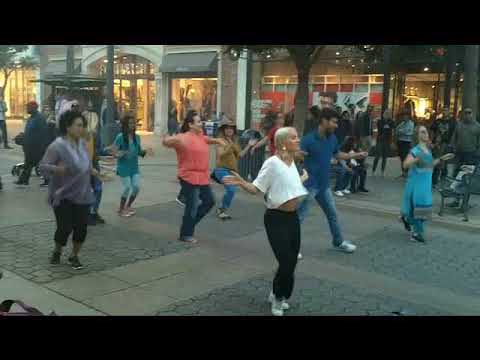 Dance Mob Nation - Bollywood Proposal Flash Mob