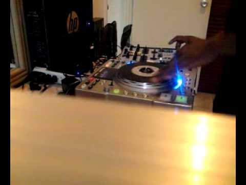 Dj Avalanche working out with one Turntable....