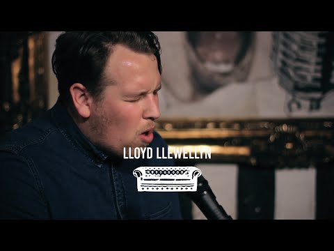 Lloyd Llewellyn - Long Way Down | Ont' Sofa Live at Tipsy Bar