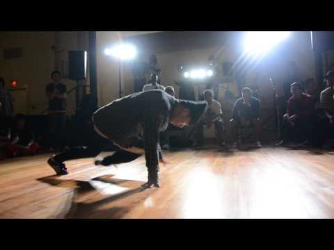 WBC 2013 Qualifier: Trip Crew vs Shadow Flavour