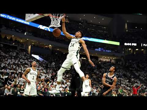 MŁODY JACA- GIANNIS