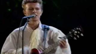 Adrian Belew ft. David Bowie - Pretty Pink Rose live (Tokyo 1990)