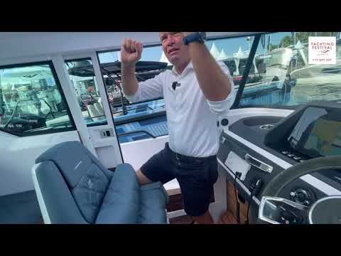 Axopar 28 Cabin 2021 | Cannes Yachtshow 2021