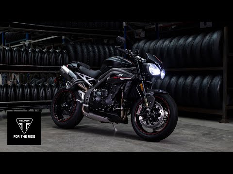 Triumph Street Triple 660 Rental in 