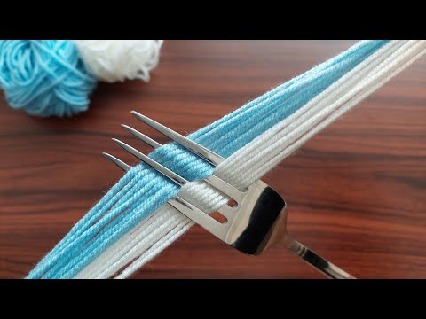Super Easy Pom Pom Heart Making with Fork - Amazing Craft Ideas with Wool - How to Make Yarn Heart💰